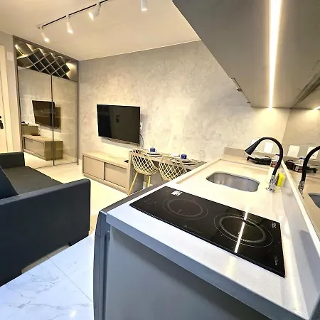 Saint Tropez Bloco G Apt 205 - Apartamento Novo E Reformado, Sudoeste Qmsw 05 Brasilia Exterior photo
